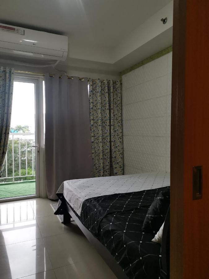 455B Shell Spacious Room Moa City View Manila Exteriér fotografie